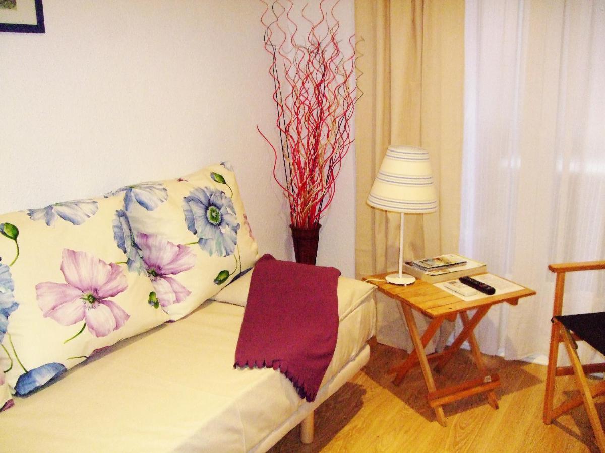Economic Rambla Suites *
