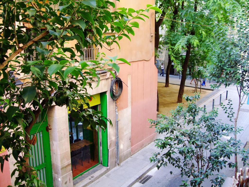 Economic Rambla Suites Appartement